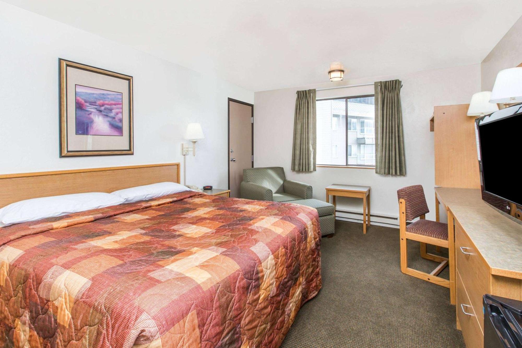Super 8 By Wyndham Ketchikan Exteriér fotografie