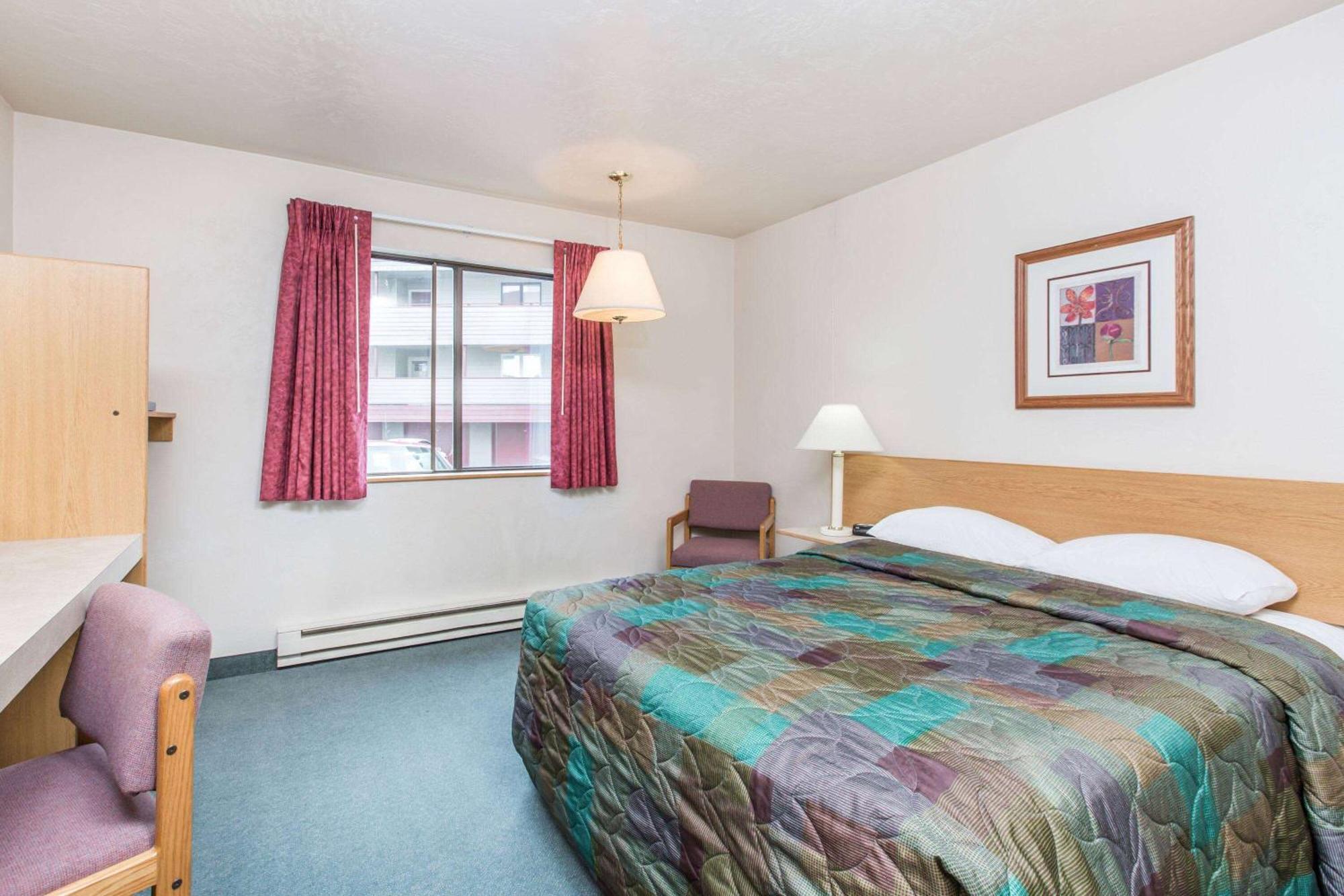 Super 8 By Wyndham Ketchikan Exteriér fotografie